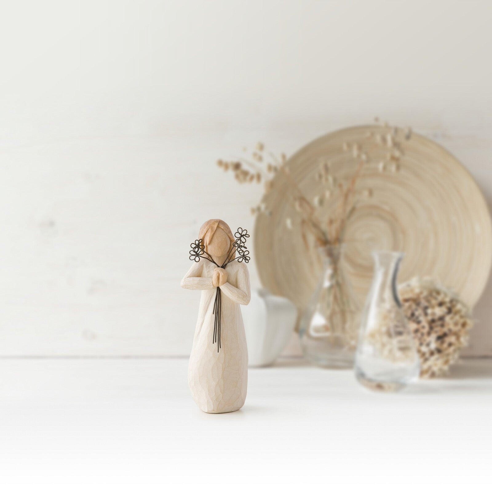 Willow Tree - Friendship Friendship is the sweetest gift!