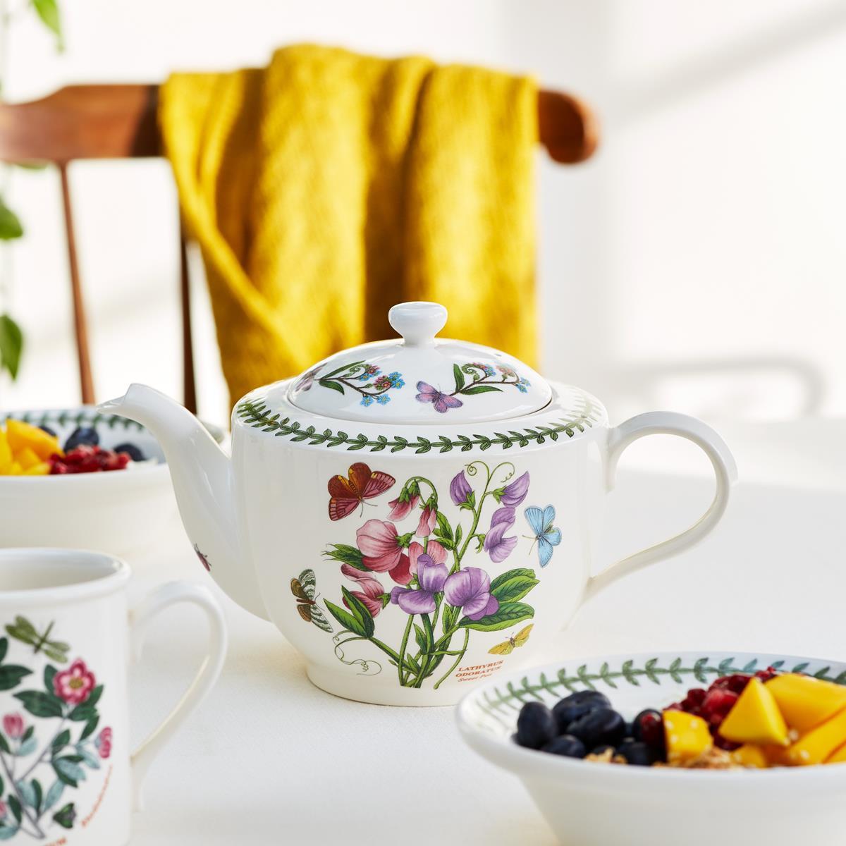 Portmeirion Botanic Garden - 1.1L Traditional Teapot Sweet Pea
