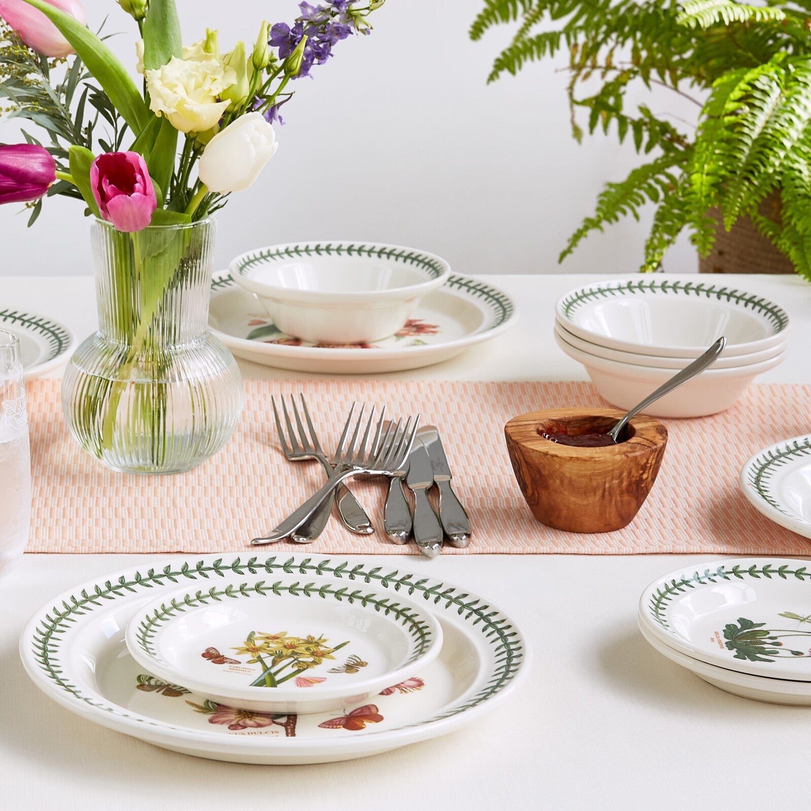 Portmeirion Botanic Garden - 12pc Dinner Set Assorted motifs