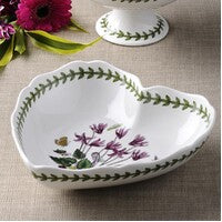 Portmeirion Botanic Garden - 22x19.5cm Scalloped Edge Heart Dish Cyclamen